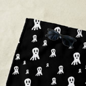 Serviette De Plage Fantômes d'Halloween foncé (En situation)