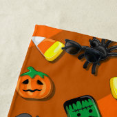 Serviette De Plage Fête des Candies Éffrayantes d'Halloween (En situation)