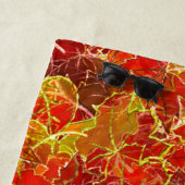 Serviette De Plage Feuilles de l'érable de Glittery Fall (En situation)