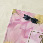 Serviette De Plage Fille Blush Rose Daisers Personnalisé Monogramme (En situation)