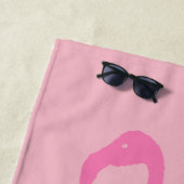 Serviette De Plage Flamingo rose personnalisable (En situation)