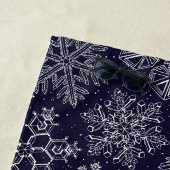 Serviette De Plage Flèches blanches sur bleu (En situation)
