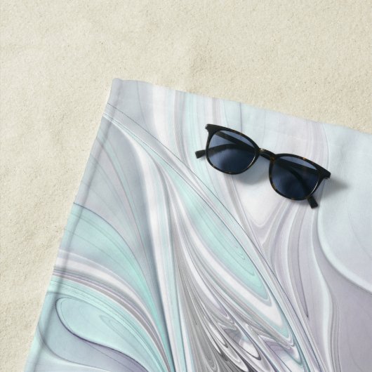 Serviette De Plage Fleur Abstraite Fractale Moderne Avec Bleu (En situation)