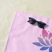 Serviette De Plage Fleur de lotus rose votre texte (En situation)