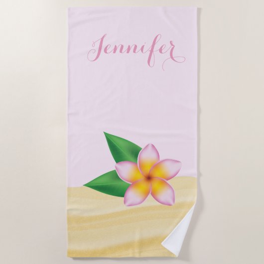 Serviette De Plage Fleur Frangipani Rose Sur Sable Avec Nom Personnal (Devant)
