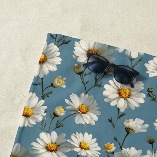 Serviette De Plage Fleur marguerite en bleu incomparable (En situation)