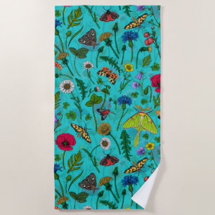 Serviette De Plage Fleurs sauvages et papillons de nuit sur turquoise