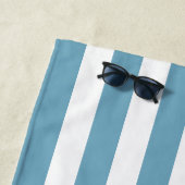 Serviette De Plage Floatin' Et Toastin' The Lake House Blue Stripe (En situation)