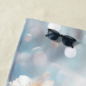 Serviette de plage florale de Pêche blanche (En situation)