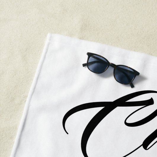 Serviette de plage folle drôle de Madame de chat (En situation)