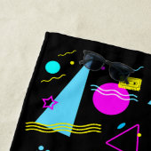 SERVIETTE DE PLAGE FORMES COLORÉES DE BANDE RETRO (En situation)