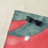 Serviette De Plage Fraise à l'aquarelle mignonne (En situation)