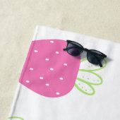 Serviette De Plage Fraise rose Aquarelle Minimale Fruit (En situation)