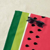 Serviette De Plage Fruit de pastèque vert rose corail géométrique (En situation)
