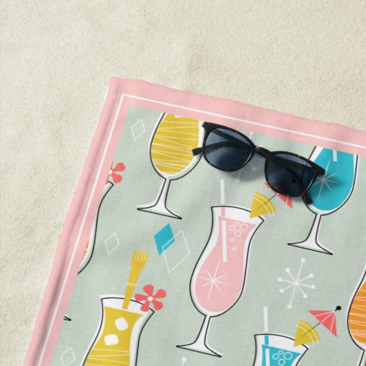 Serviette De Plage Fruity Tiki Beverages (En situation)