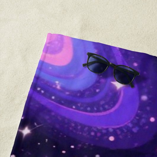 Serviette De Plage Galaxy Swirls Motif Dreamy Cosmic Nebula Design (En situation)