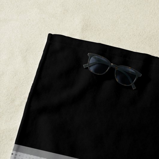 Serviette De Plage Garage de voiture classique convertible personnali (En situation)