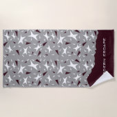 Serviette De Plage Géométrie subtile : Étoiles et Triangles – Gris (Devant)