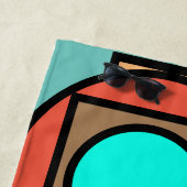Serviette de plage géométrique (En situation)