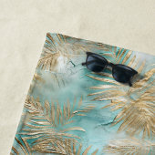 Serviette De Plage Gold Aqua White Feuilles tropicaux (En situation)