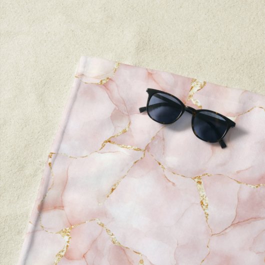 Serviette De Plage Gold Blush Pink Rose Petals Floral (En situation)