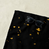 Serviette De Plage Gold Flakes Noir (En situation)
