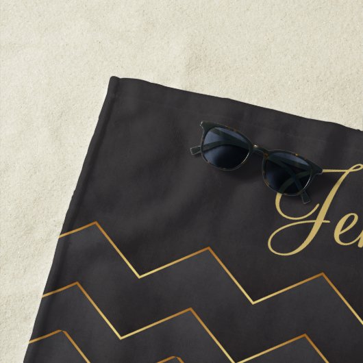 Serviette De Plage Gold Zig Zag Chevron Motif (En situation)