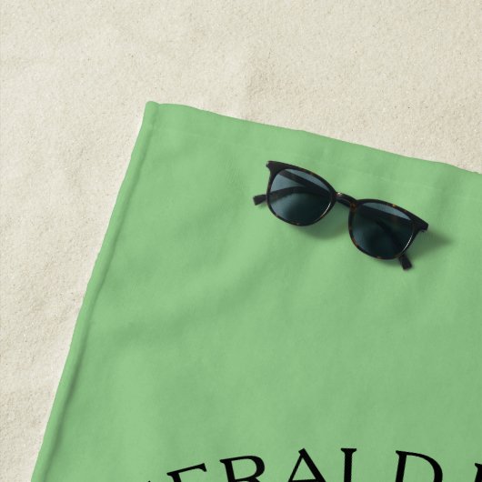 Serviette De Plage Golf Design Monogram Golfer Modèle Beach Towne (En situation)