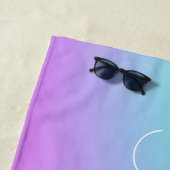 Serviette De Plage Gradient Pastel personnalisé (En situation)