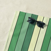 Serviette De Plage Grandes Jaunes Vertes D'Hiver Sur Papier Aquarelle (En situation)