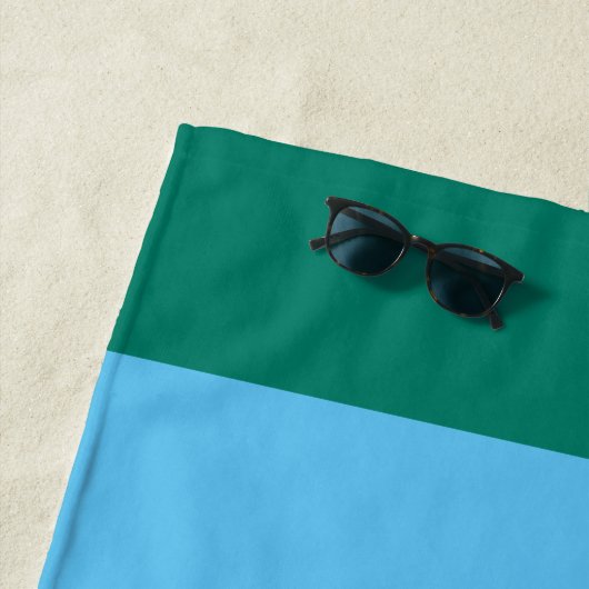 Serviette De Plage Graphique de caractères de haut de pouce (En situation)