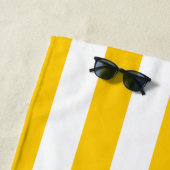 Serviette De Plage Grilles Verticales Jaune Et Blanc Gratté (En situation)