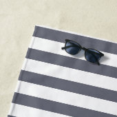 Serviette De Plage Gris Rouge Personnalisé Et Blancs Cabana (En situation)