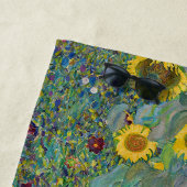 Serviette De Plage Gustav Klimt - Jardin de campagne avec tournesols (En situation)