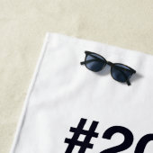 Serviette De Plage Hashtag 2023 (En situation)