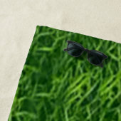 SERVIETTE DE PLAGE HERBE (En situation)