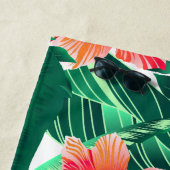 Serviette De Plage Hibiscus à l'orange tropicale (En situation)