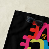 SERVIETTE DE PLAGE HIPPIE ÉTÉ MONDIAL 2021 PAIX ET AMOUR (En situation)