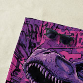Serviette De Plage Illustration de dinosaure urbain graffiti T-Rex (En situation)