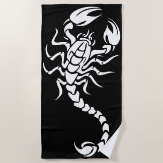 Serviette De Plage Illustration de tatouage tribal de scorpion minima