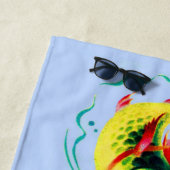 Serviette De Plage Impression de poisson de pêche des années 1940 (En situation)