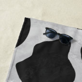 Serviette De Plage Impression de vaches Points noirs sur blanc (En situation)