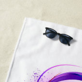 Serviette De Plage Infinity with purple feather (En situation)
