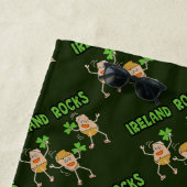 Serviette De Plage Irlande Rocks (En situation)