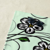 Serviette De Plage Jardin aux papillons vert (En situation)