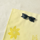 Serviette De Plage Jaune soleil (En situation)