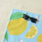 Serviette De Plage Jovely Lemons Fruity Fun Nom sur mesure (En situation)