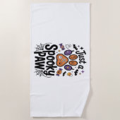 Serviette De Plage Juste Un PNG Paw Éffrayant, Halloween Chien (Devant)