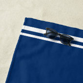 Serviette De Plage La Vie Est Meilleure Au Lac Nautique (En situation)