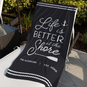 Serviette De Plage La Vie Personnalisée Est Meilleure Sur La Côte